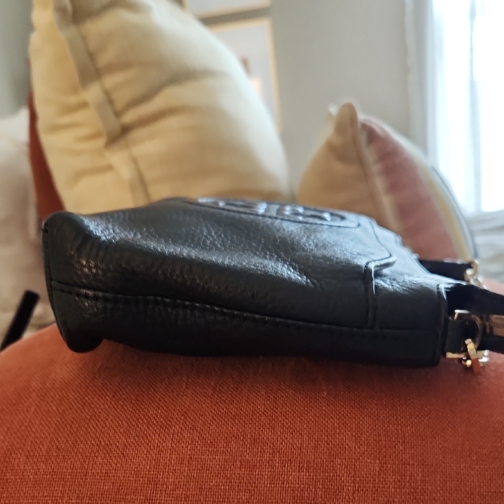 Tory Burch Bombe Leather Crossbody - Picture 6 of 11